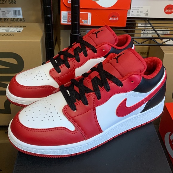 Nike Air Jordan 1 Low Bulls Black White Red Shoes 553560-163 553558-163 GS & Men - Picture 8 of 11